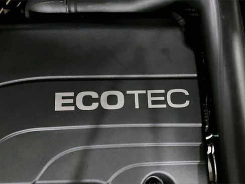 Used 2020 Chevrolet Equinox LT image 28