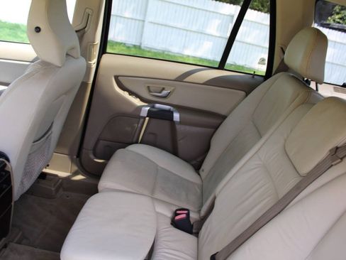 Used 2012 Volvo XC90 3.2 FWD image 28