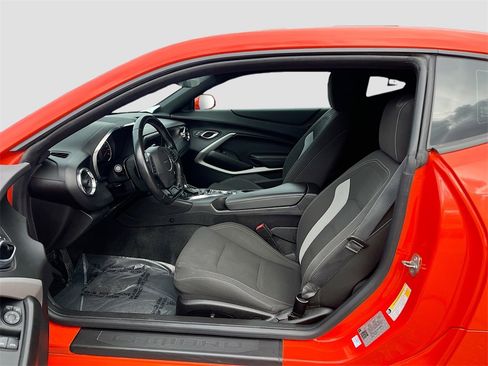 Used 2019 Chevrolet Camaro LT image 20