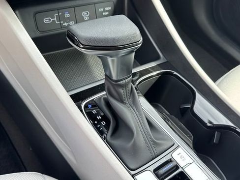 New 2026 Hyundai Tucson SEL FWD image 13