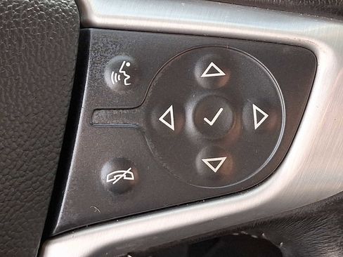 Used 2018 GMC Canyon SLT w/ Driver Alert Package image 21