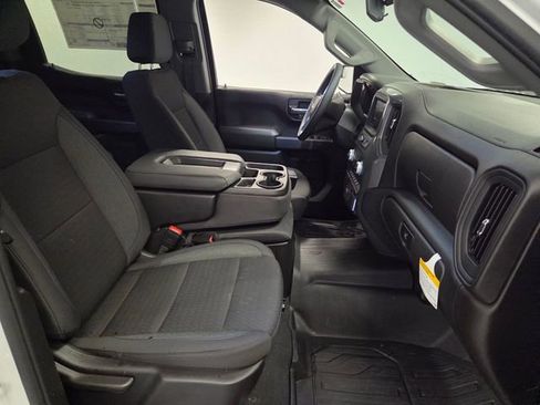 New 2026 GMC Sierra 1500 Pro w/ Pro Value Package image 16