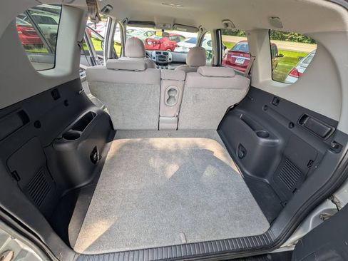 Used 2008 Toyota RAV4 2WD image 9