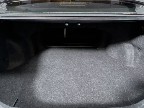 Used 2012 Toyota Camry XLE image 32