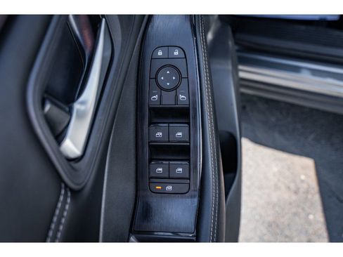 Used 2023 Nissan Rogue SV w/ SV Premium B Package image 7