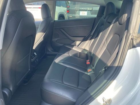 Used 2021 Tesla Model 3 Long Range image 6