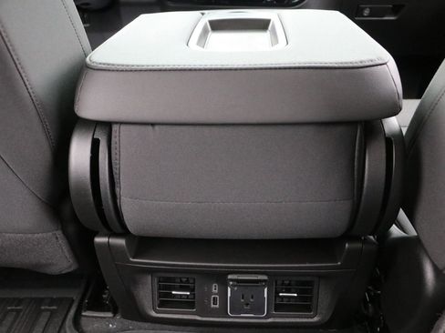 New 2026 GMC Sierra 1500 Elevation w/ LPO, Elevation Black Package image 31