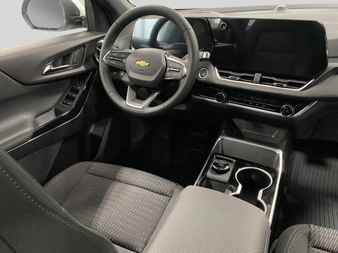 New 2026 Chevrolet Equinox LT image 10