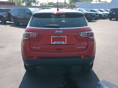 Used 2025 Jeep Compass Limited AWD/4WD image 5