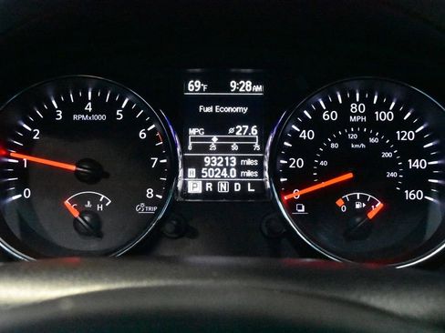 Used 2013 Nissan Rogue S image 14