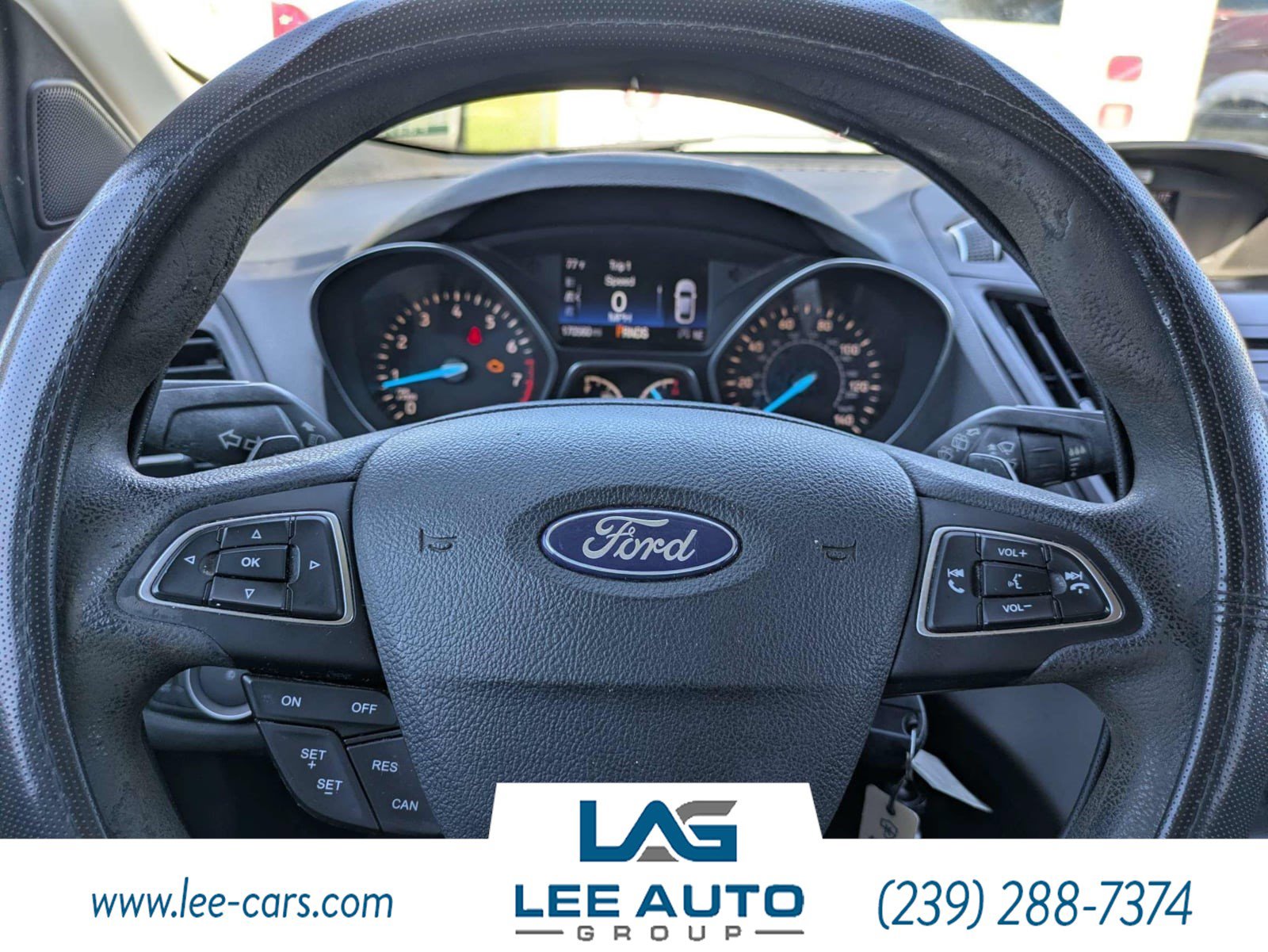 Used 2017 Ford Escape SE FWD image 23