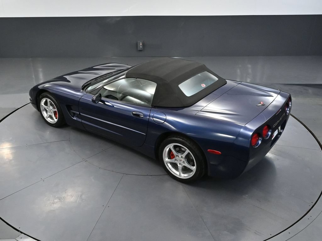 Used 2001 Chevrolet Corvette Convertible RWD image 34