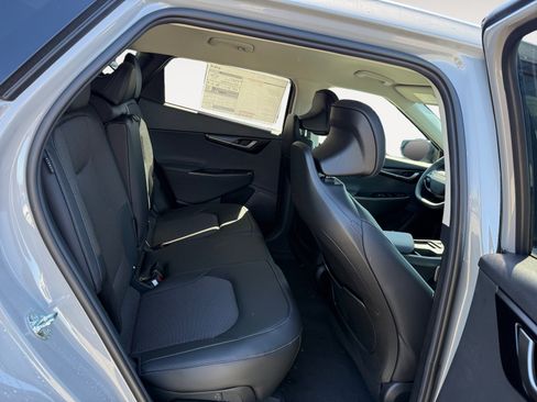 New 2026 Kia EV6 Light RWD image 18