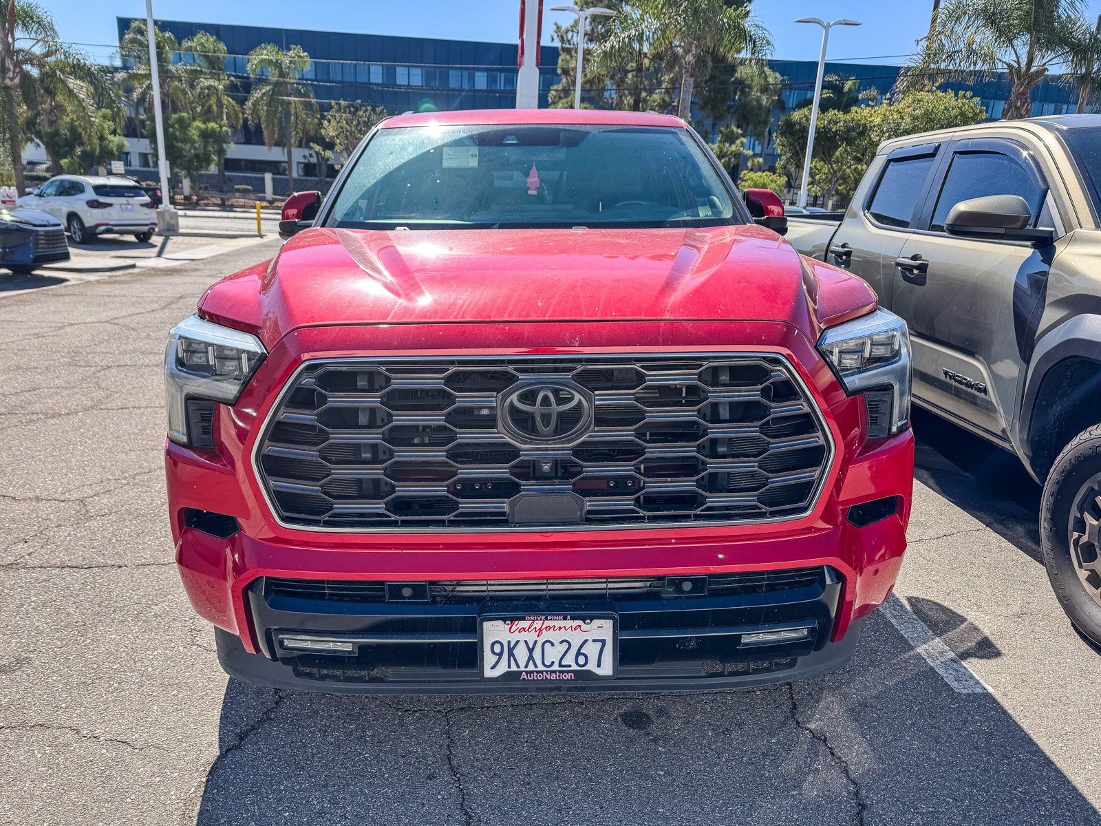 Used 2024 Toyota Sequoia Platinum AWD/4WD image 2