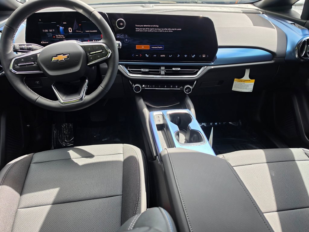 New 2026 Chevrolet Equinox EV LT AWD/4WD image 18