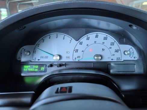 Used 2002 Ford Thunderbird RWD image 15