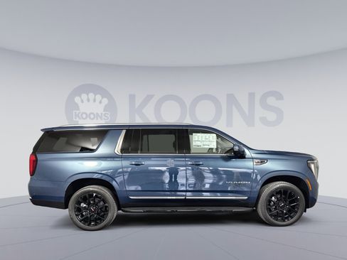 New 2026 GMC Yukon XL Elevation w/ Elevation Premium Package image 8