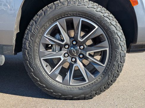 Certified 2021 Chevrolet Tahoe Z71 w/ Z71 Signature Package AWD/4WD image 55