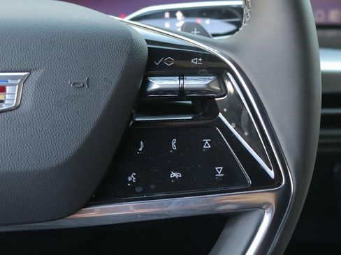 New 2026 Cadillac Escalade Luxury w/ Touring Package image 17