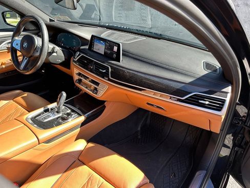 Used 2021 BMW 740i xDrive w/ M Sport Package AWD/4WD image 22