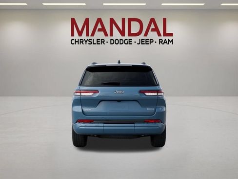 New 2026 Jeep Grand Cherokee L Summit AWD/4WD image 7