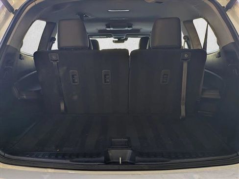 Used 2021 Honda Pilot Touring image 18