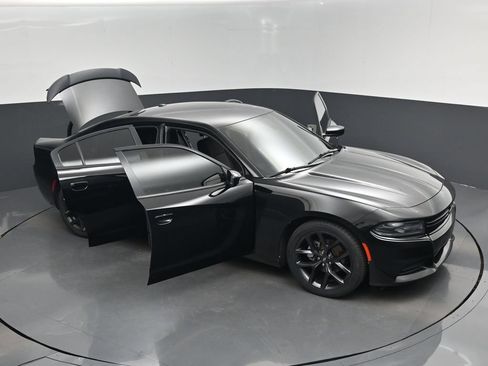 Used 2021 Dodge Charger SXT w/ Blacktop Package RWD image 19