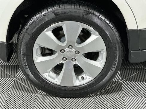 Used 2010 Subaru Outback 3.6R Limited AWD/4WD image 28