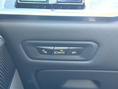 New 2026 BMW X5 M60i w/ Executive Package image 27