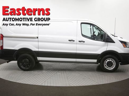 Used 2021 Ford Transit 250 Low Roof RWD image 45
