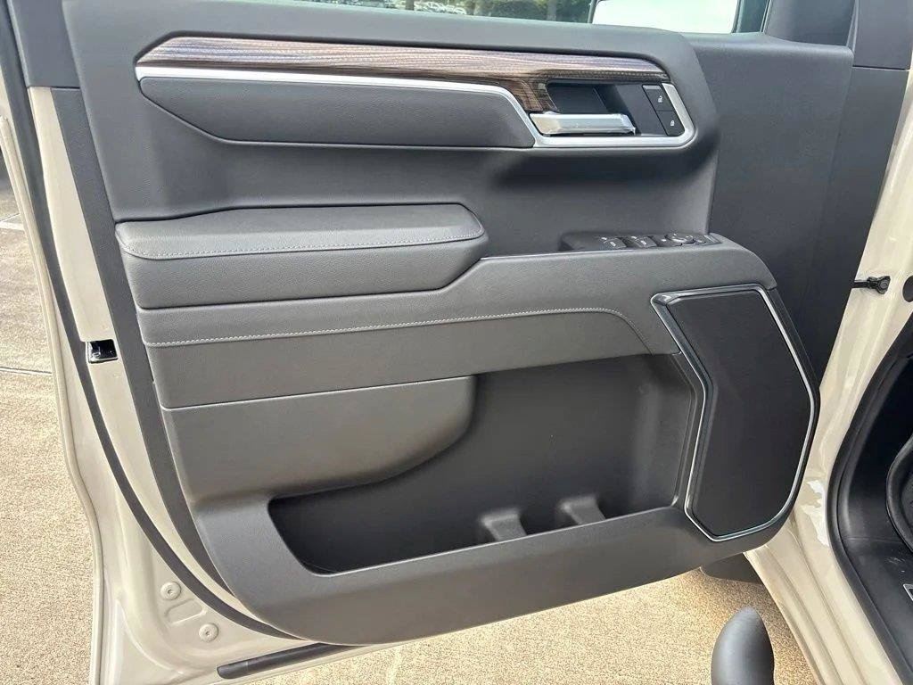 New 2026 Chevrolet Silverado 1500 RST w/ RST Select Package RWD image 21