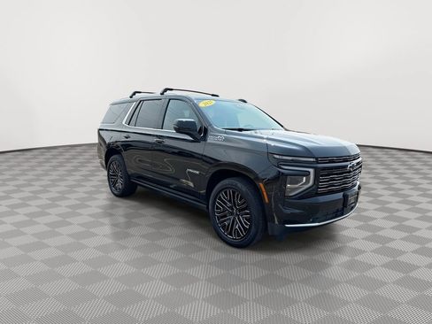 Certified 2025 Chevrolet Tahoe High Country AWD/4WD image 2