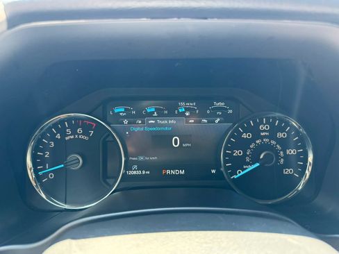 Used 2019 Ford F150 Lariat w/ Equipment Group 502A Luxury RWD image 48
