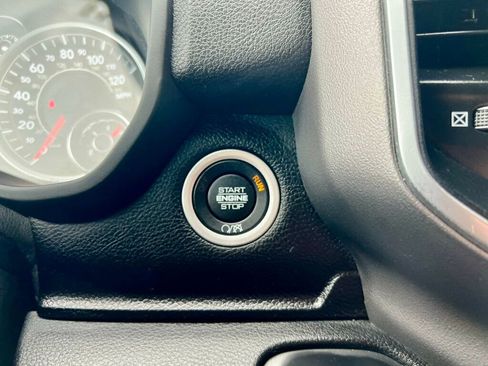 Used 2024 RAM 2500 Big Horn w/ Bed Utility Group image 20