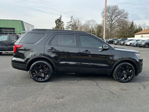 Used 2019 Ford Explorer Sport w/ Equipment Group 401A image 8