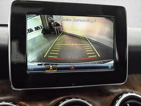 Used 2016 Mercedes-Benz GLA 250 4MATIC image 15