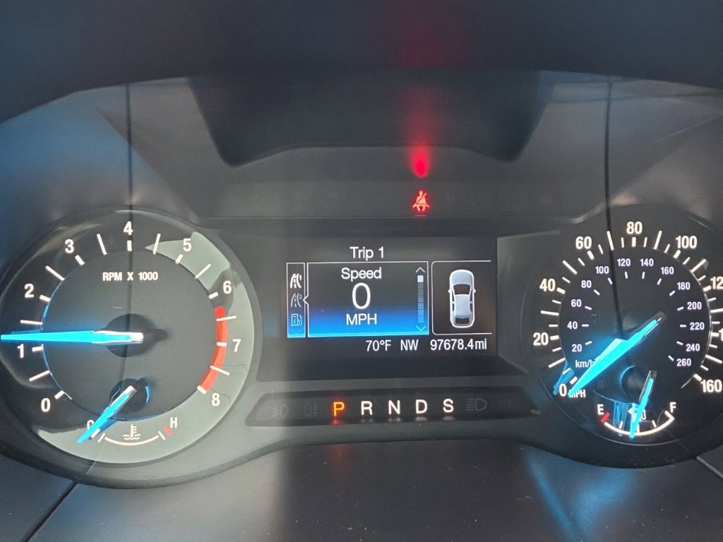 Used 2018 Ford Edge SE AWD/4WD image 12