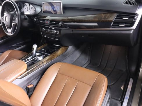 Used 2017 BMW X5 xDrive40e AWD/4WD image 47