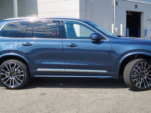 New 2026 Volvo XC90 B6 Plus w/ Protection Package Premier image 2