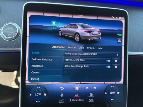 Used 2022 Mercedes-Benz S 580 4MATIC Sedan w/ AMG Line Package image 13