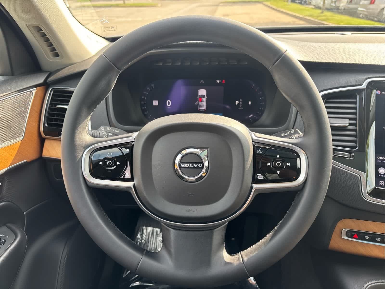 Used 2023 Volvo XC90 B6 Plus w/ Protection Package AWD/4WD image 21