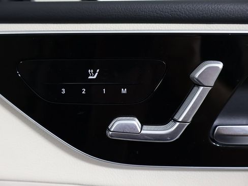 Used 2023 Mercedes-Benz C 300 4MATIC Sedan w/ Exclusive Trim Package image 43