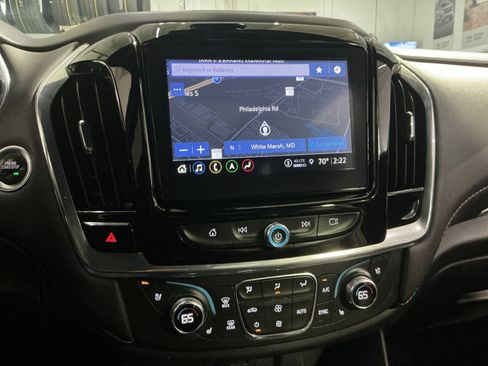 Used 2023 Chevrolet Traverse Premier AWD/4WD image 21