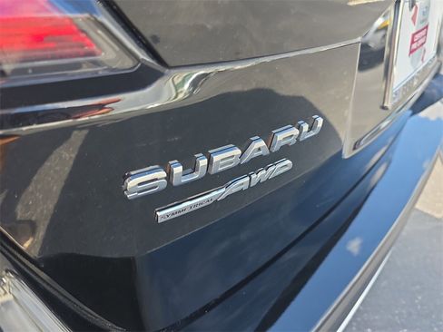 Certified 2023 Subaru Outback Limited image 5