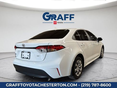 Used 2026 Toyota Corolla LE FWD image 8