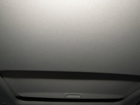Certified 2023 Honda Accord EX image 16