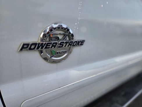 Used 2015 Ford F350 XLT w/ XLT Premium Package image 34