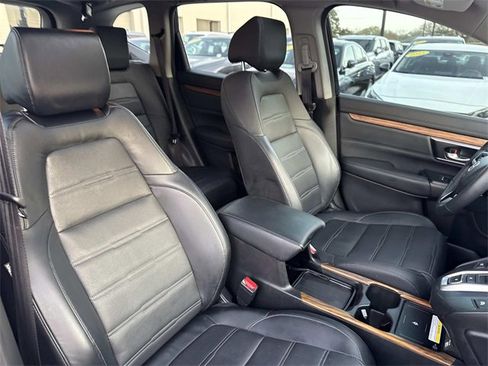 Used 2021 Honda CR-V Touring image 10