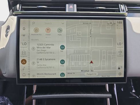 Certified 2026 Land Rover Range Rover Velar Dynamic SE AWD/4WD image 22