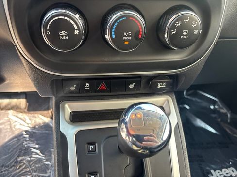 Used 2017 Jeep Compass High Altitude AWD/4WD image 20